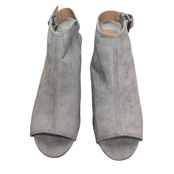 Loft Gray Faux Suede Peep Toe Boho Heel Sandals Size 10 - Picture 2 of 11
